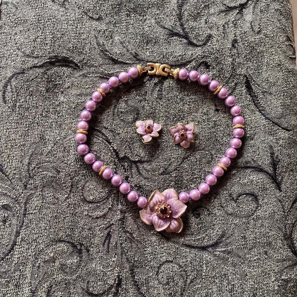 Vintage Necklace and earring set